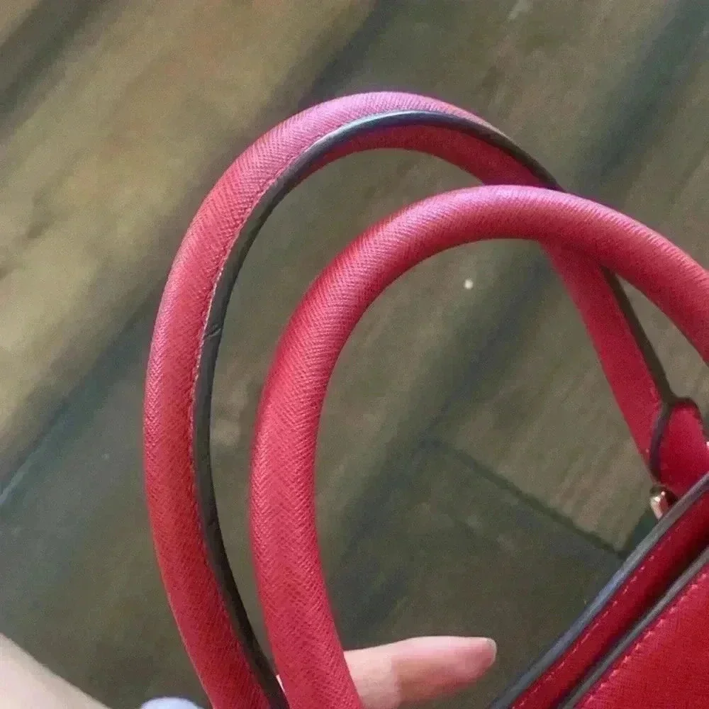 Michael Kors w Adjustable Long Strap - Picture 5 of 10